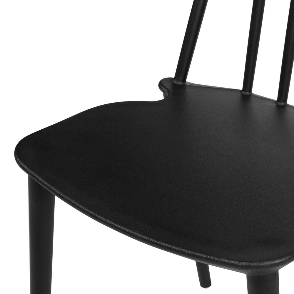 Set di 2 sedie da pranzo in materiale sintetico Nero con schienale a doghe senza braccioli dal design tradizionale