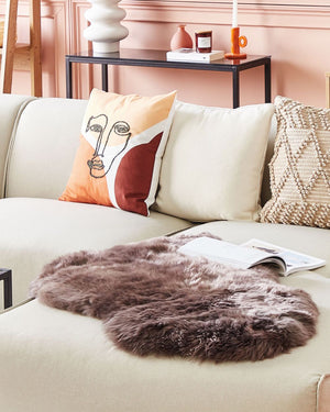 Tappeto in finta pelle di pecora marrone 63 x 95 cm alto pelo rustico