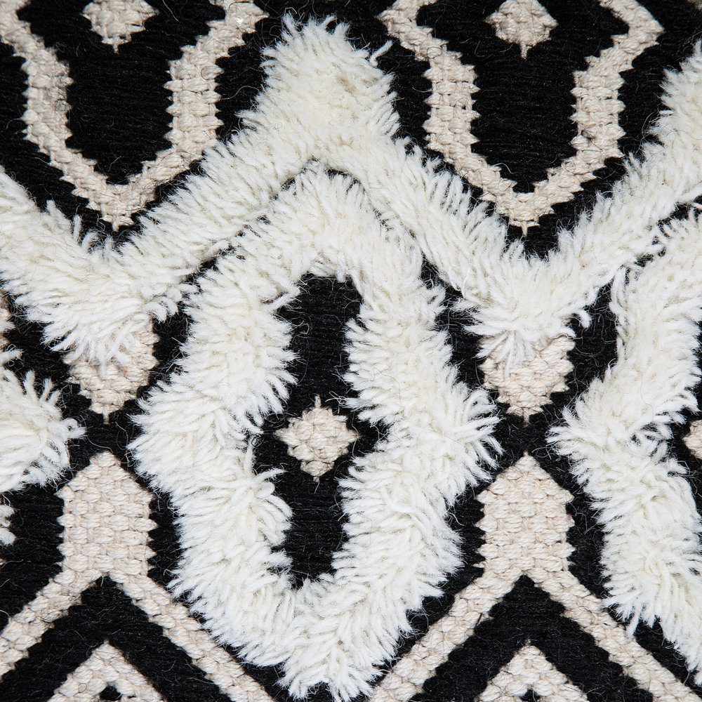 Pouf di colore Bianco e Nero Lana Cotone 45 x 45 cm Forma Quadrata in stile Boho