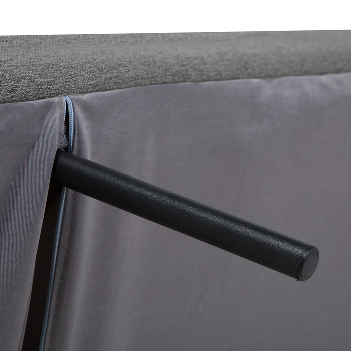 Divano Letto In Tessuto Beige Imbottito A 3 Posti Con Schienale Reclinabile Quadrato Trapuntato