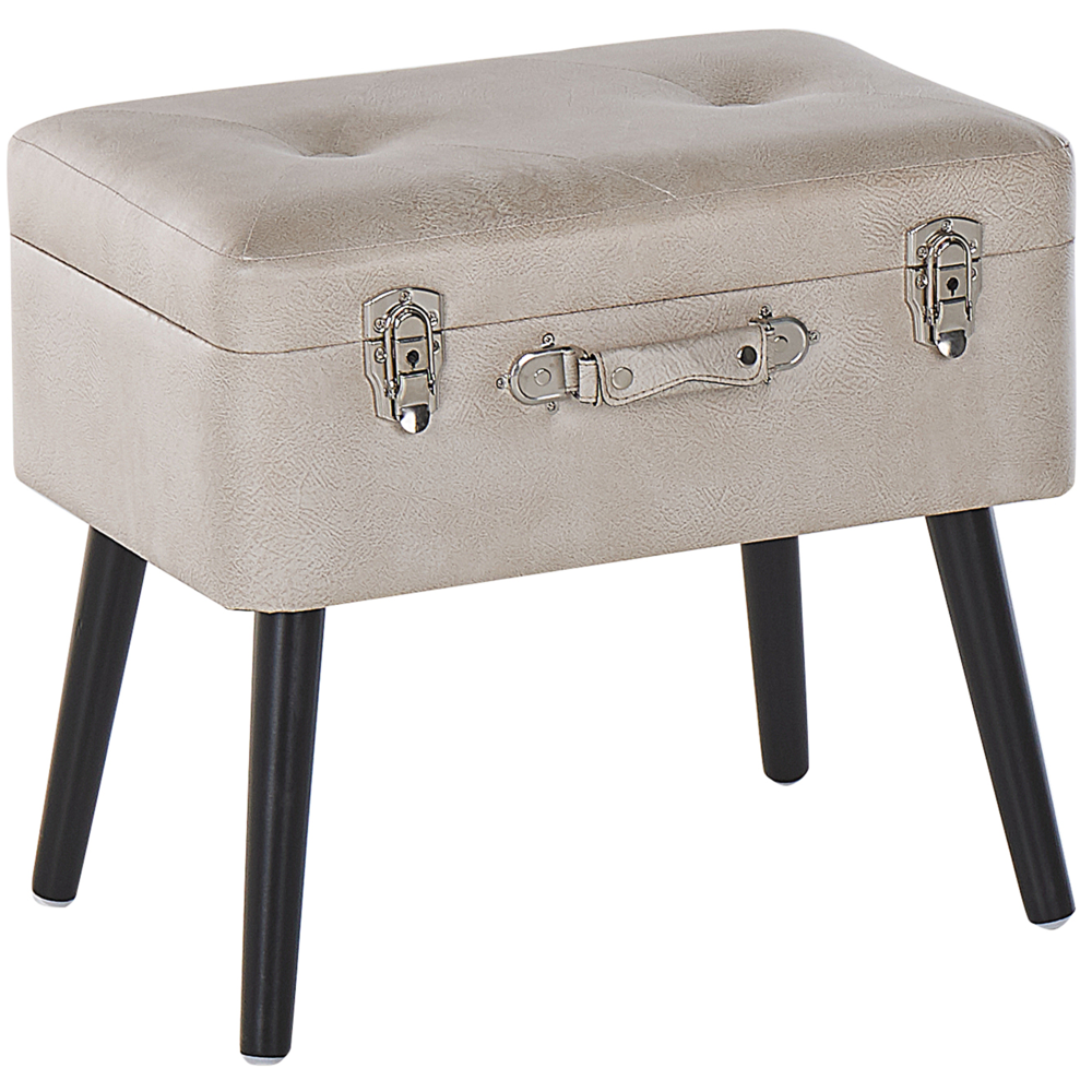Comodino Sgabello Contenitore con gambe nere imbottite in ecopelle beige con design a valigia. Top abbottonato