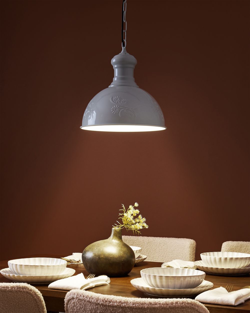 Lampada a Sospensione in Metallo Bianco Sporco Forma Rotonda Ornamenti Floreali Industriali