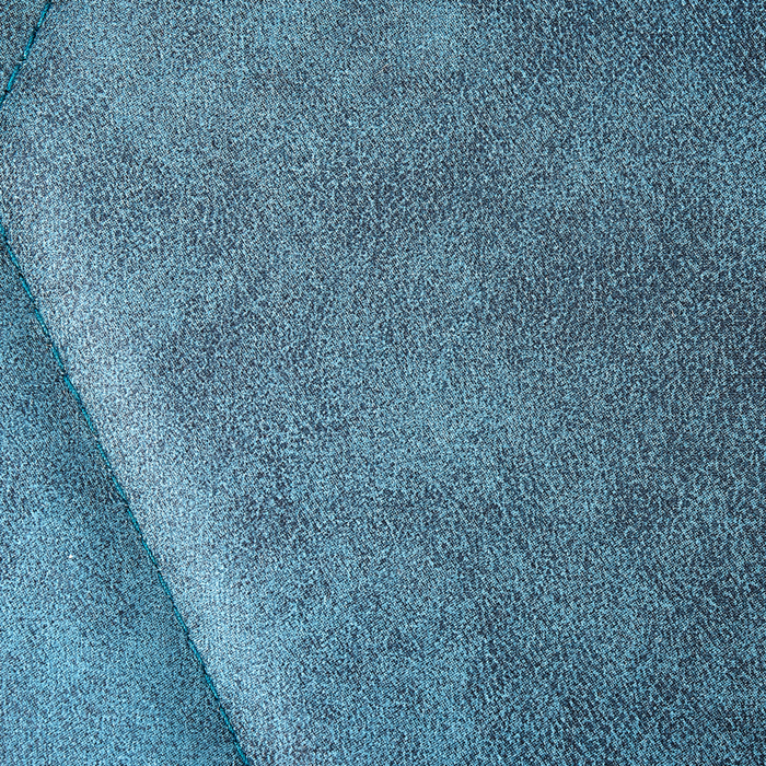 Set di 2 sedie da pranzo in tessuto blu con braccioli schienale trapuntato gambe in metallo Nero retrò di transizione