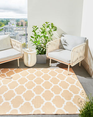 Tappeto in tessuto beige 140 x 200 cm reversibile per interni ed esterni marocchino