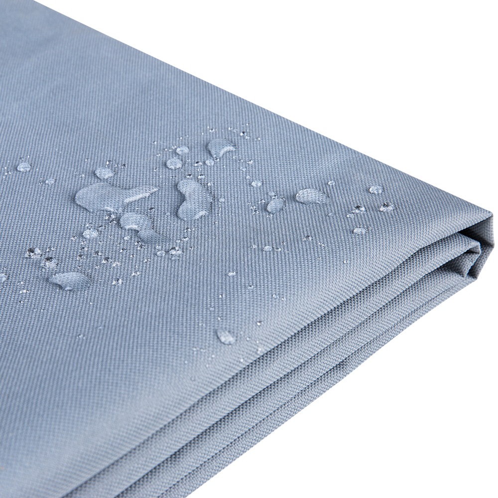 Telo impermeabile protettivo per gli arredi da esterno VERNIO ITALY e VIAREGGIO