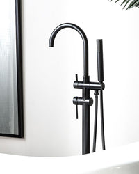 Rubinetto per vasca da bagno Rubinetto per vasca freestanding in ottone Nero con doccetta Design moderno