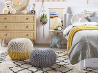 Pouf ottomana grigio scuro in cotone lavorato a maglia perline EPS riempimento rotondo piccolo poggiapiedi 40 x 25 cm