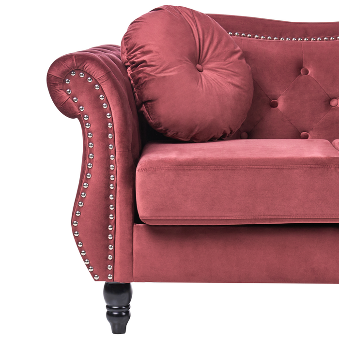 Divano in velluto rosso a 3 posti con bordatura a testa di chiodo Cuscini trapuntati con braccioli arrotolati Glam