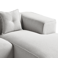 Divano Angolare Grigio Chiaro 3 Posti Cuscini Extra Dispersi Moderno lato sinistro