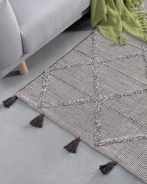 Tappeto Marrone 140 x 200 cm Motivo Geometrico con Nappe Orientali