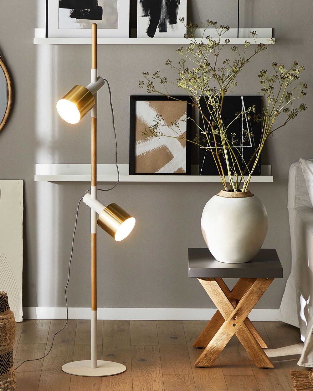 Lampada da Terra Bianca con Metallo dorato 125 cm Faretti Rotondi Orientabili Design Moderno