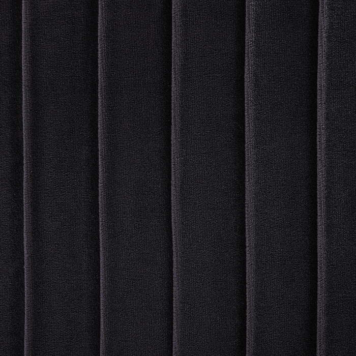 Poltrona Velluto Nero Braccioli Incassati Gambe In Legno Retrò