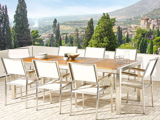 Set da pranzo da giardino con piano in legno di eucalipto chiaro e struttura in acciaio 220 x 100 cm con 8 sedie bianche