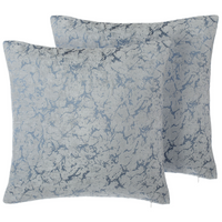 Set di 2 cuscini decorativi in poliestere grigio effetto craquelé 45 x 45 cm motivo screpolato accessori decorativi astratti