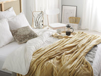 Coperta Giallo Plaid 200 x 220 con nappe Morbido Copriletto moderno