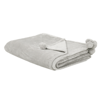 Coperta grigio chiaro copriletto 150 x 200 con pon pon morbido copriletto