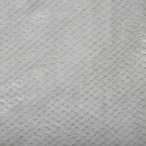 Coperta grigio chiaro copriletto 150 x 200 con pon pon morbido copriletto