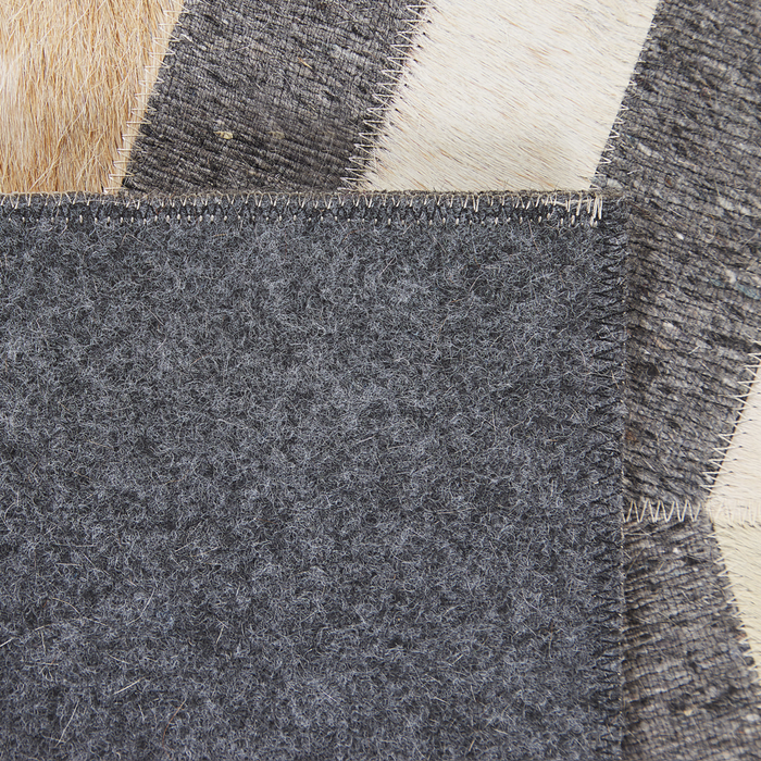 Tappeto tappetino Grigio e Beige Pelle di vacchetta Jacquard Motivo Geometrico Chevron Retro 140 x 200 cm