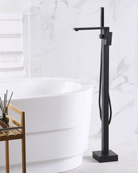 Miscelatore vasca da bagno freestanding Kit doccia rubinetto Nero montato a pavimento