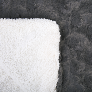 Copriletto Grigio Tessuto Morbido 200 x 220 cm Fodera in Pile Sherpa