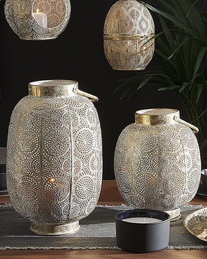 Lanterna in metallo dorato 30 cm con portacandele in vetro traforato orientale Boho