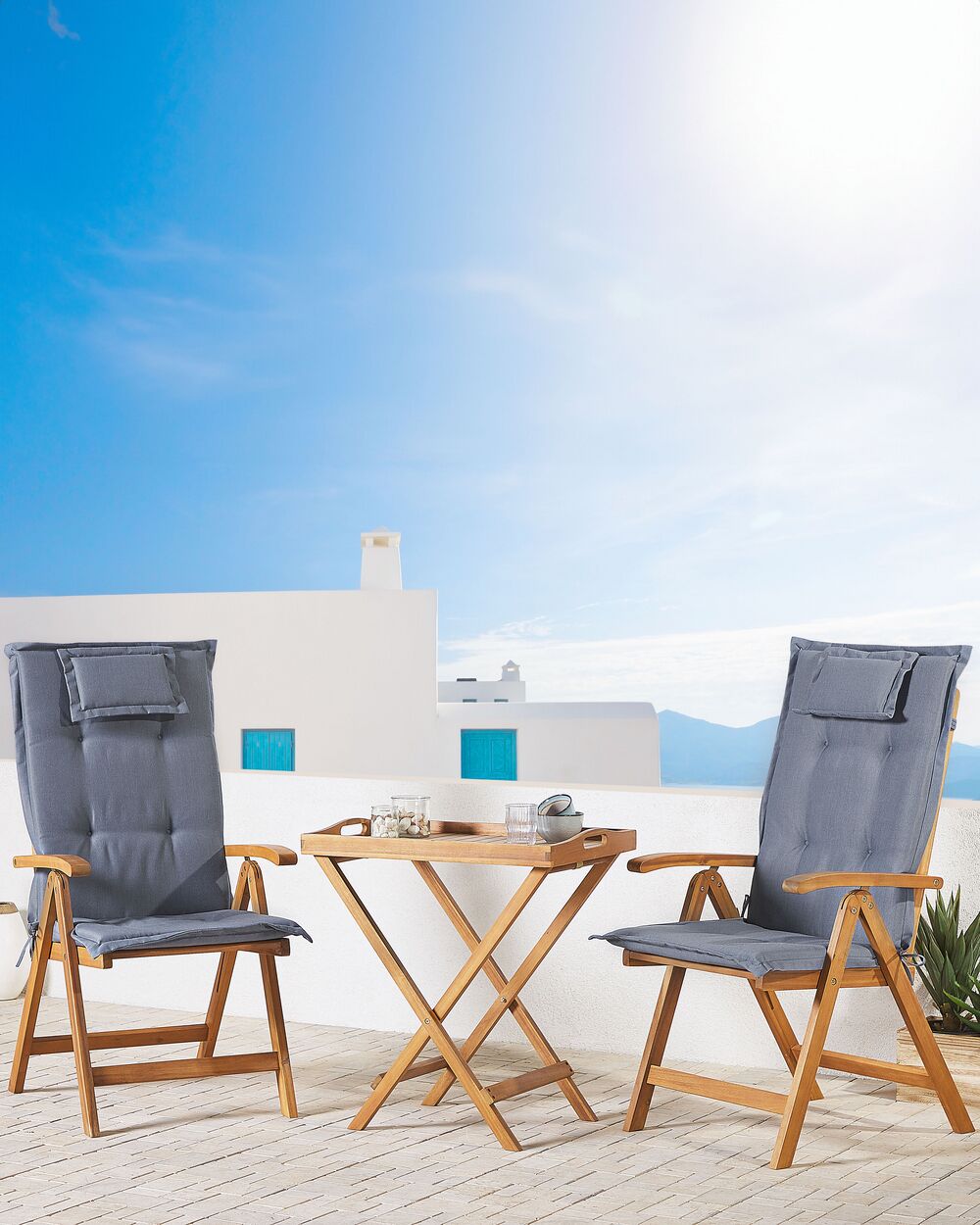 Set di 2 sedie da giardino in legno di acacia chiaro con cuscini blu pieghevole in stile rustico resistente ai raggi UV