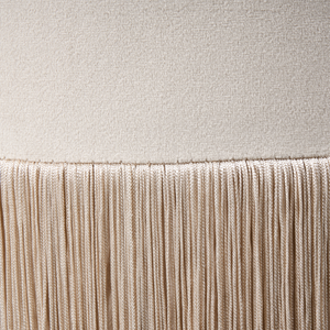 Pouf ottomana rotondo in velluto beige con pouf Glam con nappe