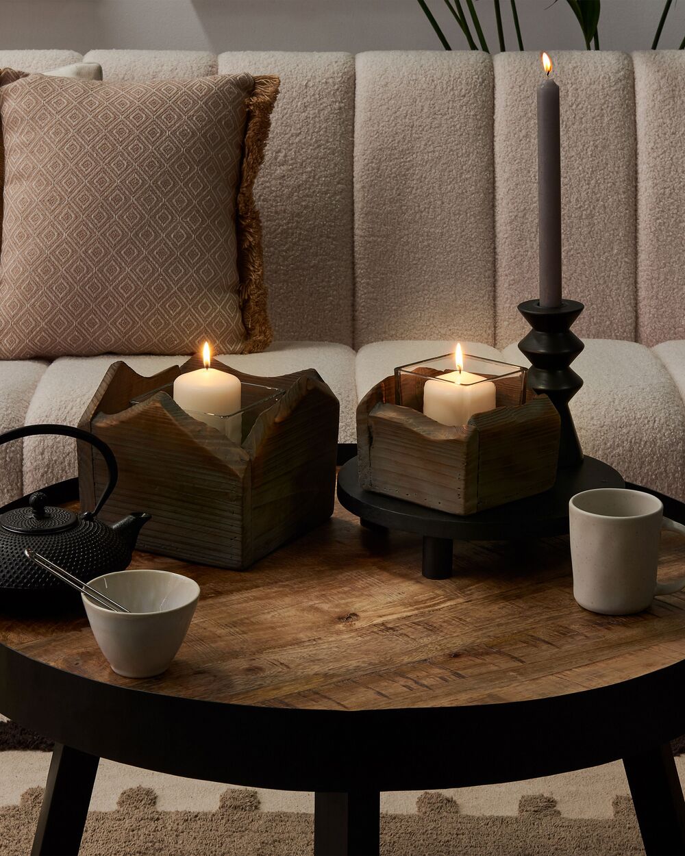 Set di 2 portacandele in legno scuro effetto anticato fatto a mano naturale rustico