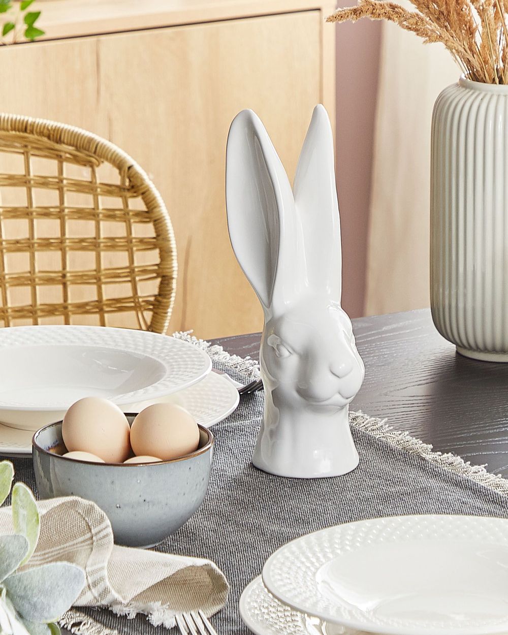 Statuetta decorativa in ceramica bianca piccola 26 cm testa di coniglio con pasquale per soggiorno