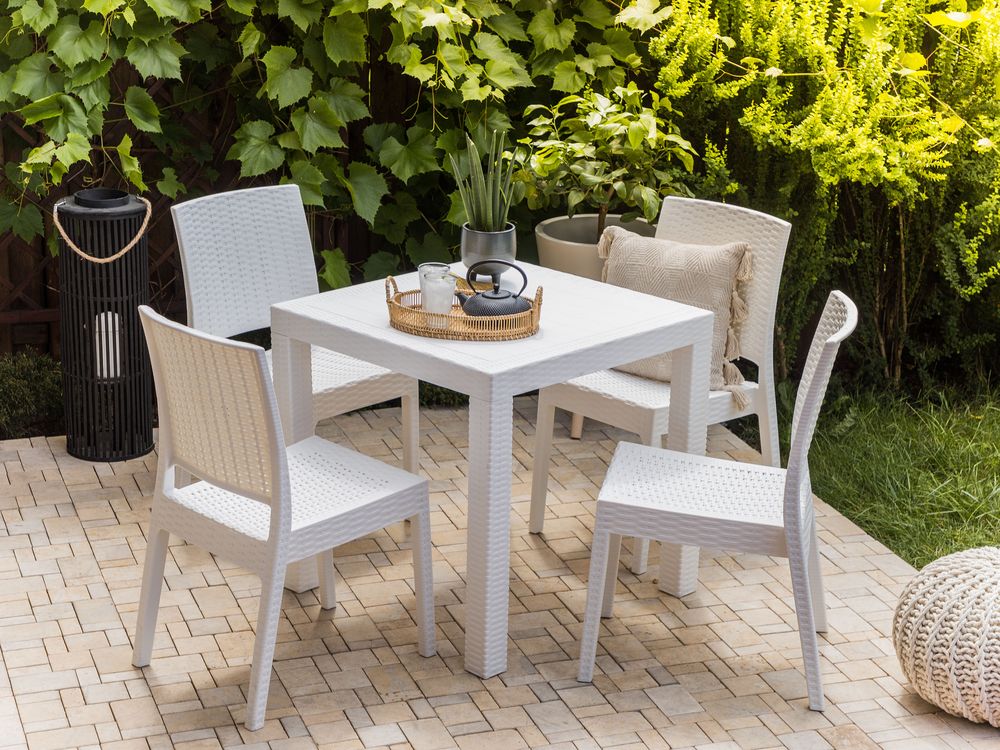 Tavolo da pranzo da giardino in materiale sintetico bianco 80 x 80 cm quadrato a 4 posti minimalista