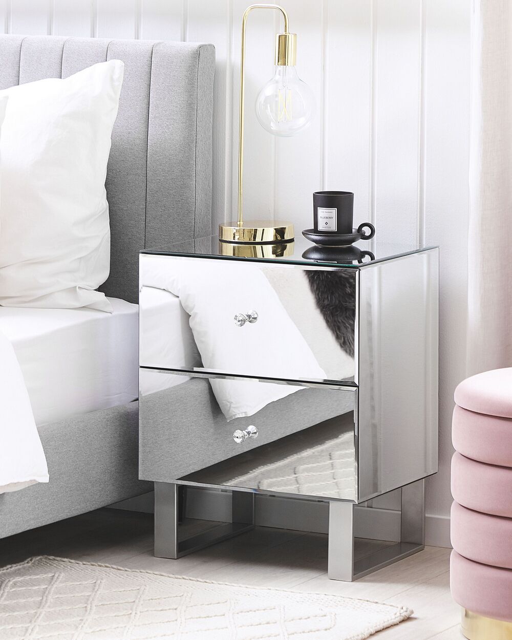 Comodino 2 Cassetti Pomello Cristallo Specchiato Vetro Argento Base A Slitta Contenitori Glam