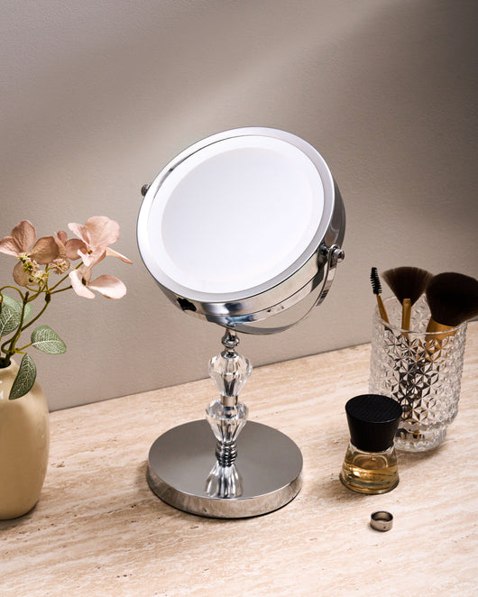 Specchio da tavolo illuminato in metallo argentato Ã¸ 20 cm con luci LED d'ingrandimento bifacciali