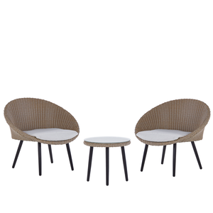 Set da bistrot da balcone con cuscini in vimini PE beige, tavolino e 2 sedie dal design moderno per esterni