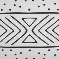 Set di 2 cuscini motivo geometrico nappe 45 x 45cm bianco e nero