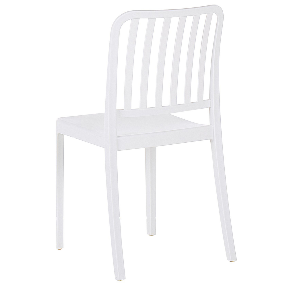 Set di 2 sedie da giardino in plastica bianca impilabili leggere per interni ed esterni resistenti agli agenti atmosferici