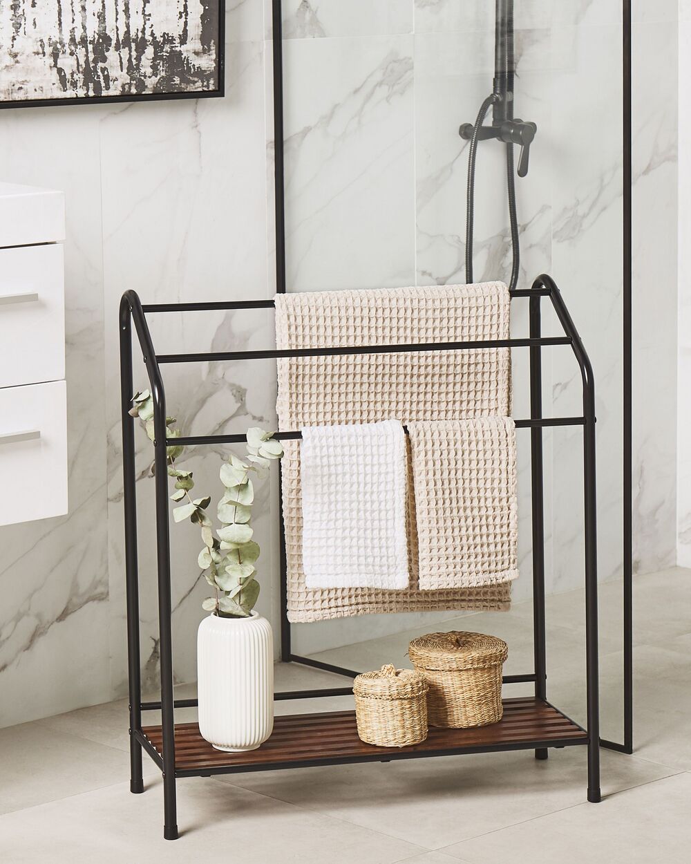 Portasciugamani in acciaio Nero verniciato a polvere con mensola in legno di pino scuro 3 binari portasciugamani in piedi accessori da bagno