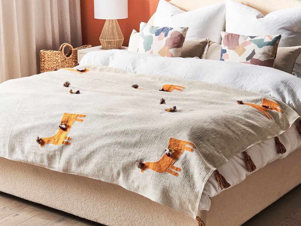Coperta in cotone beige e arancione 130 x 180 cm copriletto in ricamo fatto a mano con motivo lama accogliente con nappe