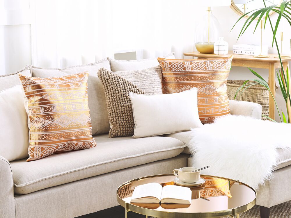 Set di 2 cuscini in cotone ramato 50 x 50 cm motivo geometrico metallizzato glamour