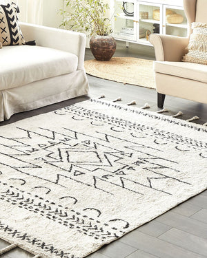 Tappeto nero e bianco sporco cotone 140 x 200 cm motivo geometrico nappe moderno orientale