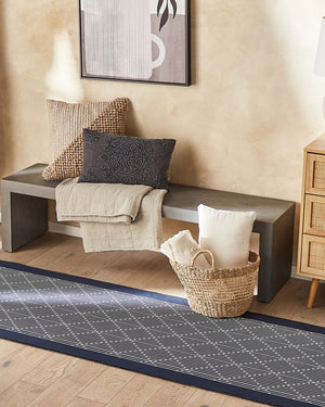 Tappeto in poliestere bianco e blu, 80 x 240 cm, motivo geometrico, antiscivolo, tradizionale, soggiorno, camera da letto, corridoio