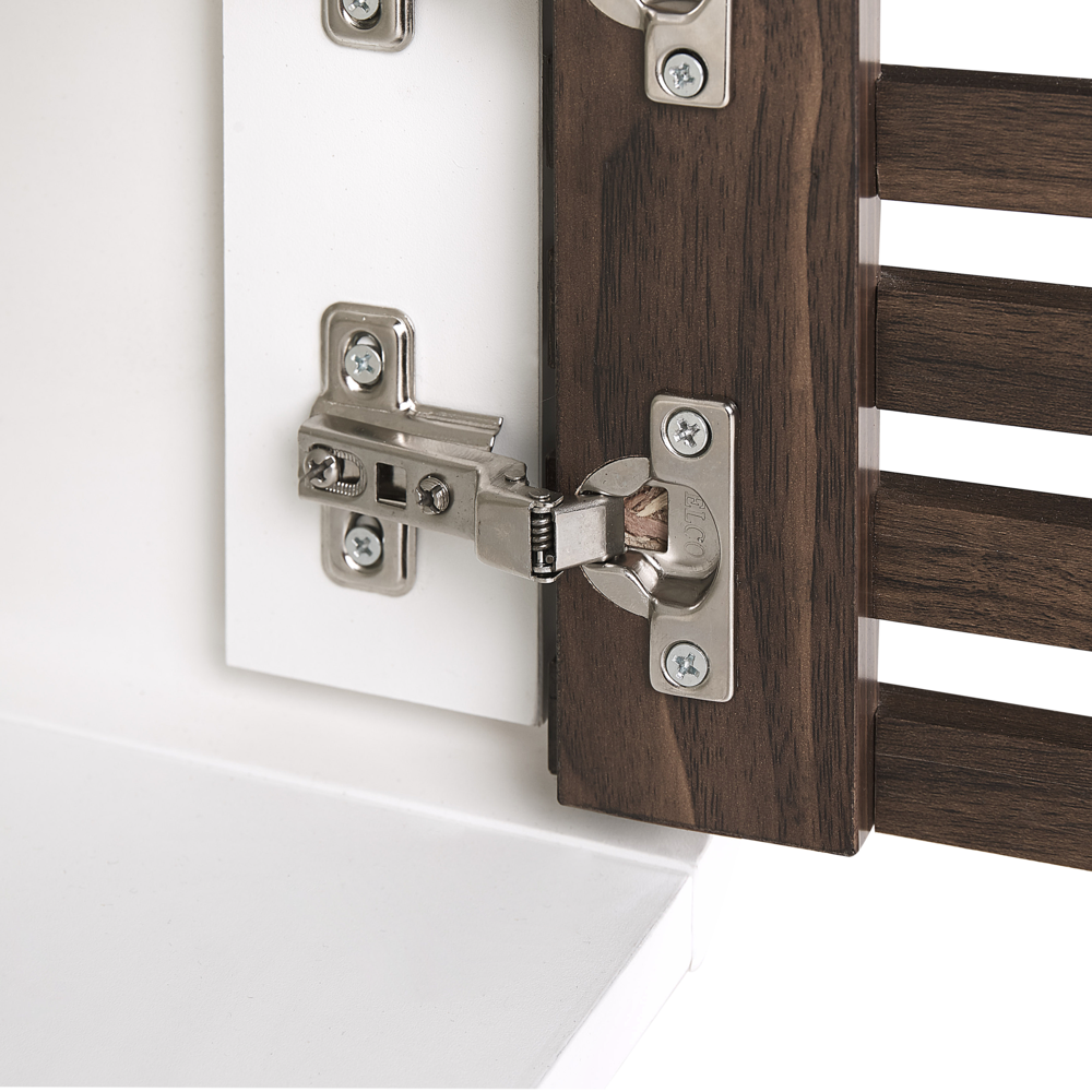 Comodino bianco con sportello a lamelle effetto legno scuro in stile rustico con due scomparti