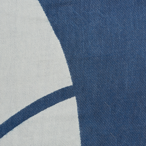 Coperta in acrilico e poliestere blu e bianco 130 x 170 cm motivo astratto nappe boho soggiorno camera da letto