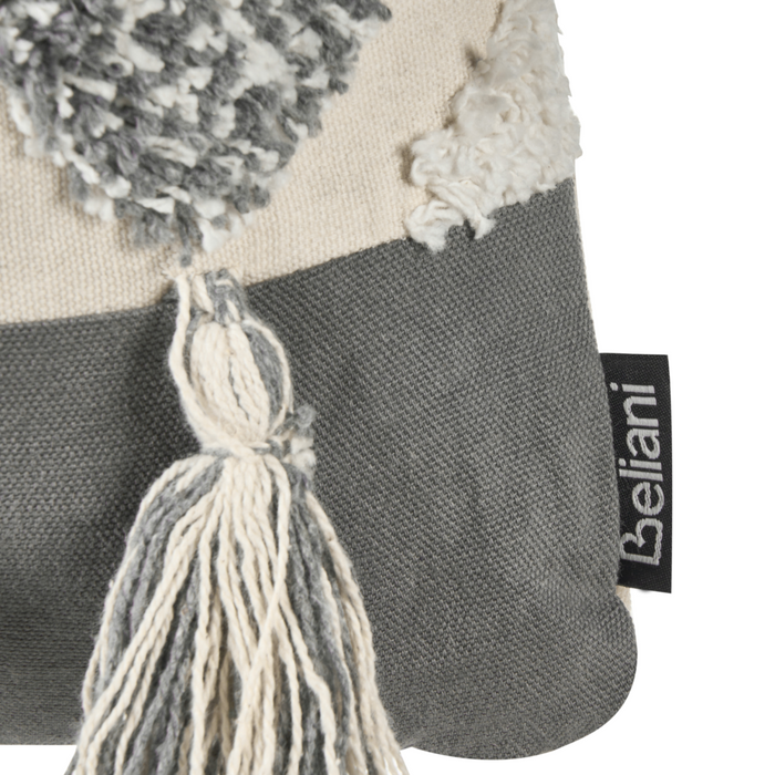 Set di 2 cuscini decorativi bianco e grigio cotone 45x45 cm con nappe motivo rombi