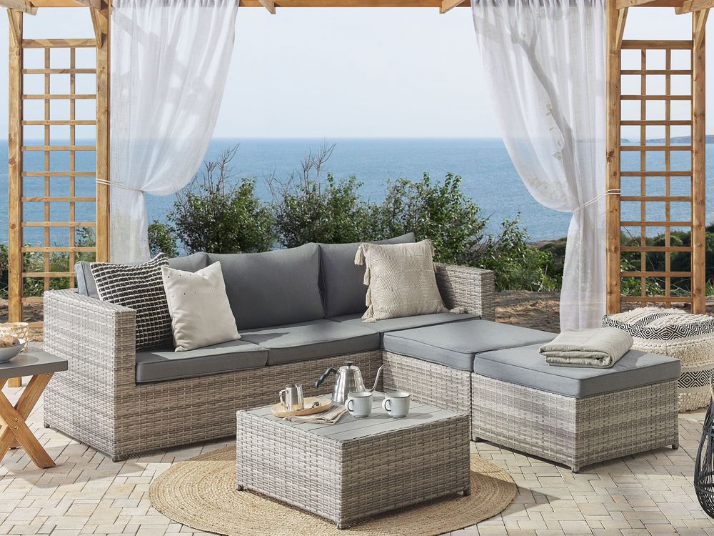Set salotto da giardino marrone bianco cuscini Rattan Sintetico per 2 persone Set da esterno 3 pezzi con tavolino destro