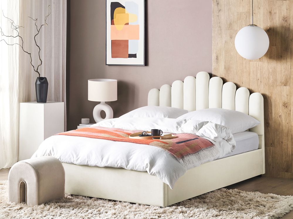 Letto contenitore matrimoniale rete a doghe velluto bianco sporco 180 x 200 testiera a conchiglia