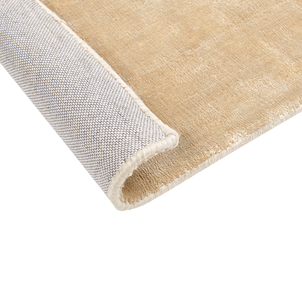 Tappeto in viscosa beige sabbia 160 x 230 cm a pelo corto capitonné moderno