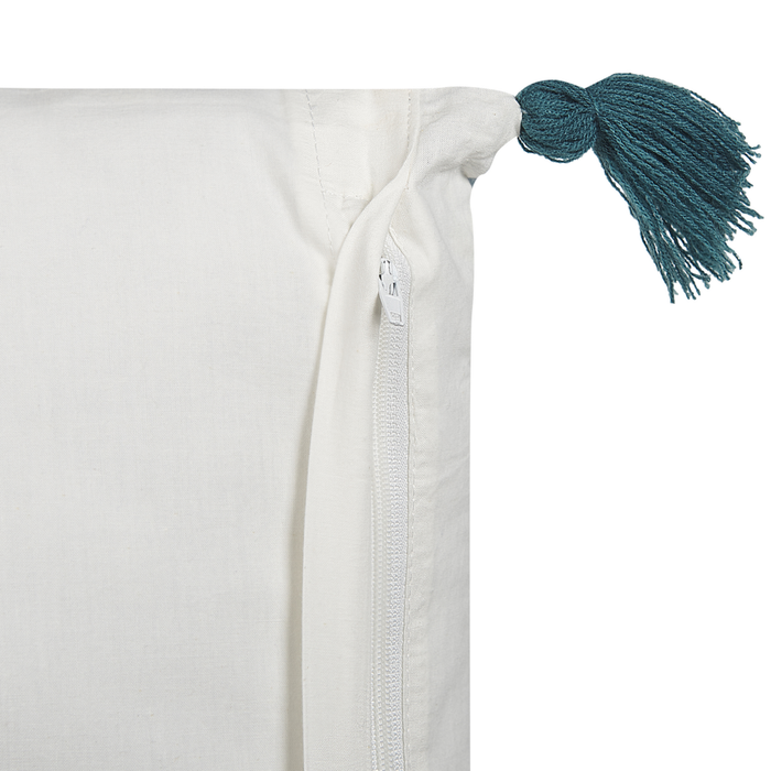 Cuscino decorativo cotone bianco e blu 45 x 45 cm motivo geometrico stampa a blocchi con nappe accessori stile boho