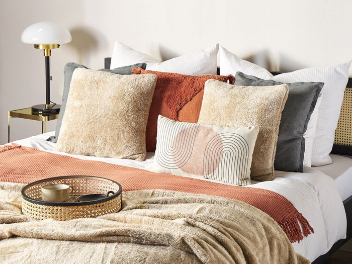 Cuscino decorativo in poliestere beige 45 x 45 cm in stile boho con imbottitura