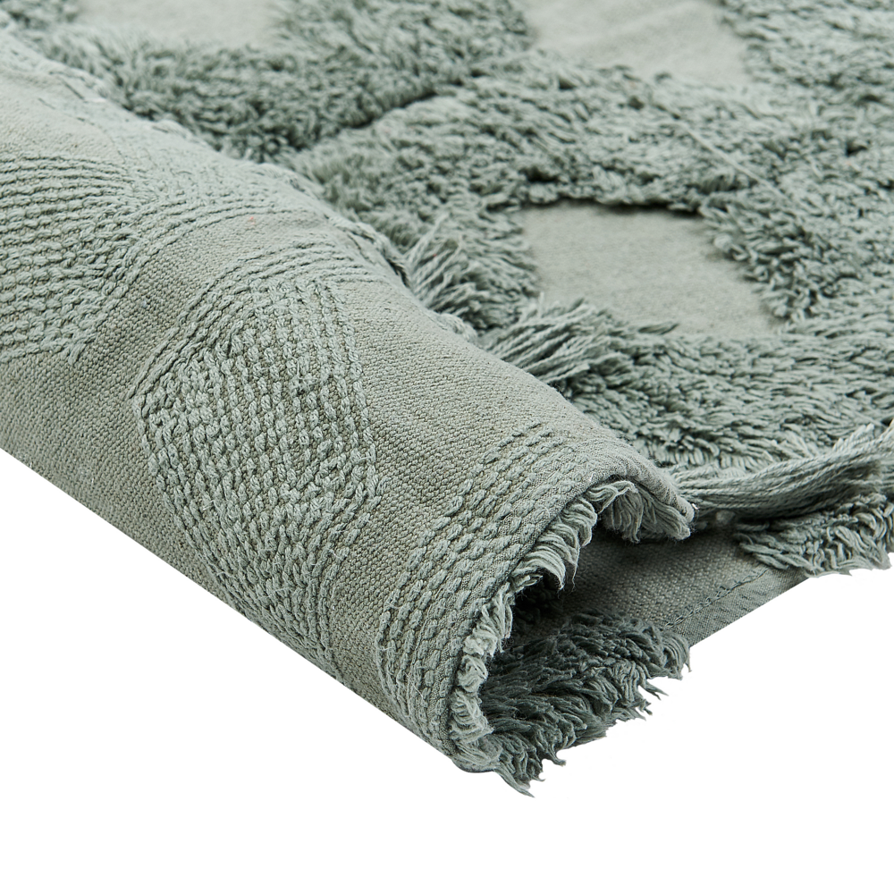 Tappeto cotone trapuntato verde con nappe 140 x 200 cm stile boho soggiorno