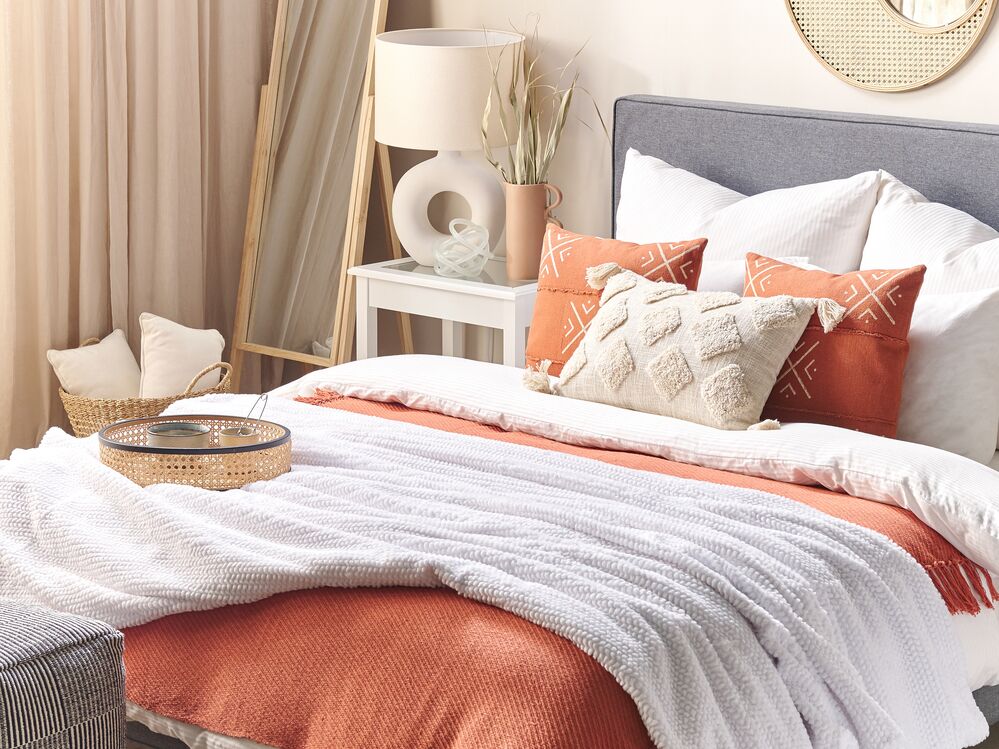 Coperta bianca in poliestere 150 x 200 cm copriletto decorativo in morbida pelliccia plaid